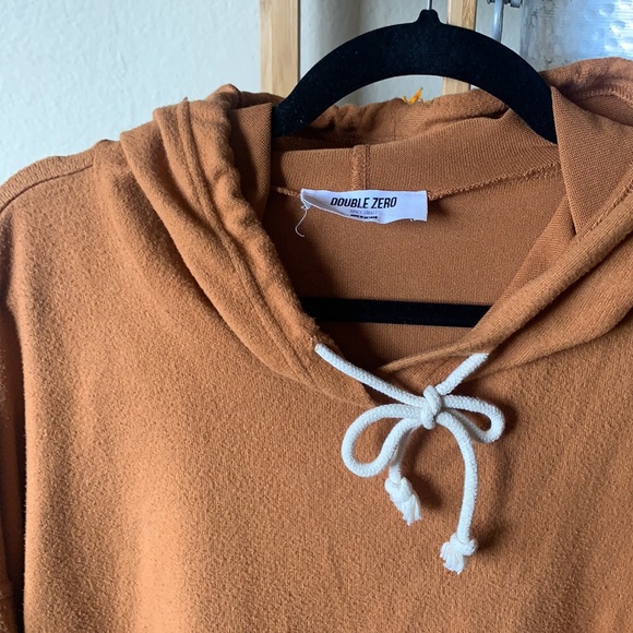 Crop Spice Hoodie - Picture 2 of 3